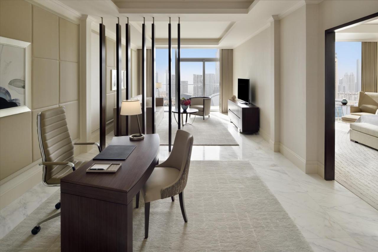 Address Dubai Mall Hotel Luaran gambar A presidential suite at the Waldorf Astoria Ras Al Khaimah